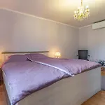 Lovely In With Wifi Šišan